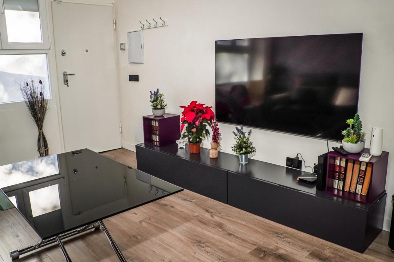 Tofi Apartment